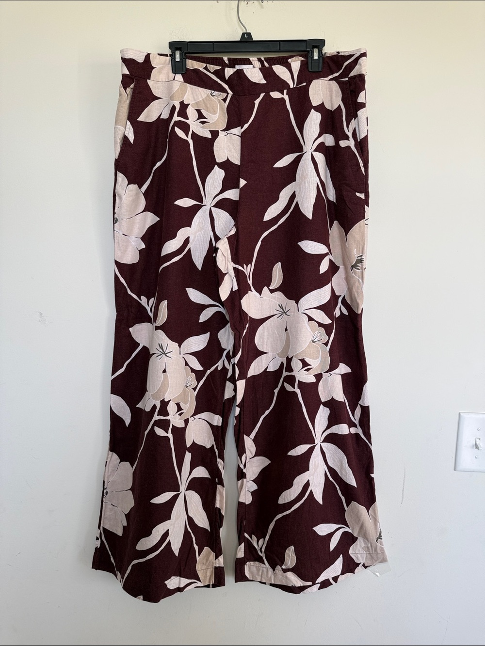 LOFT Burgundy Wide-Leg Floral Pants with Cream Print